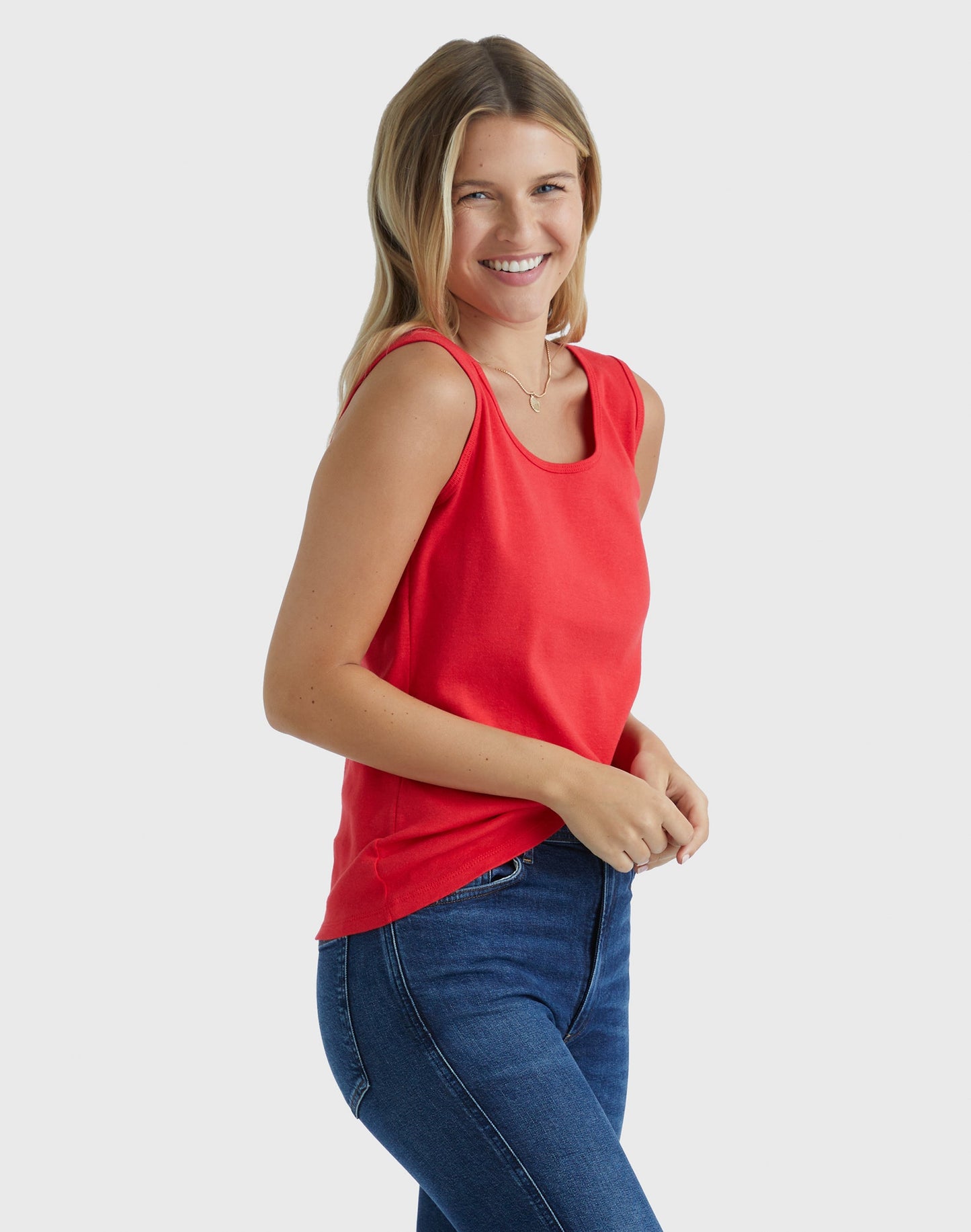 HNS_O9341_RedSpark_Detail06