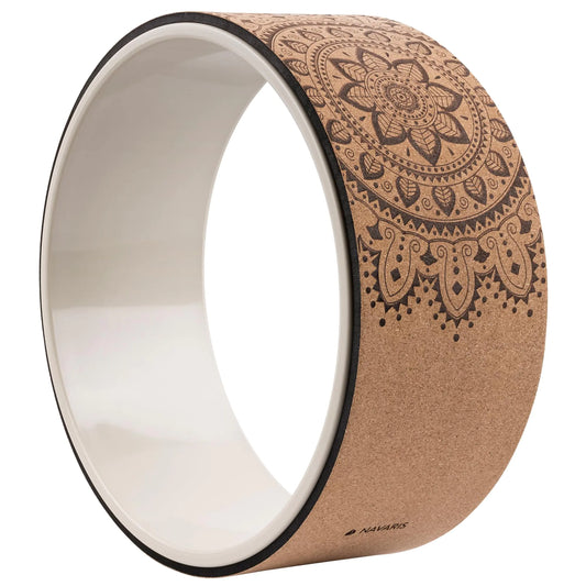 Navaris Yoga Rad Wheel aus Kork - 33 cm Yogarad für Yoga Pilates Gymnastik - Yoga Rolle - Fitness Ring für Stretching - Rückenrolle Pilatesrolle Yogarolle